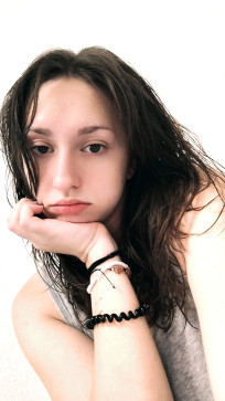 Sveta Bohina, 19, Spain