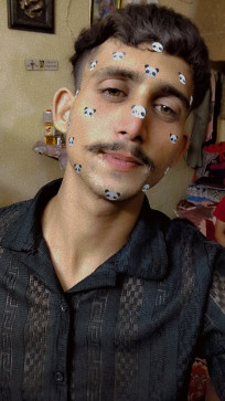 Manmeetkaundal, 24, India