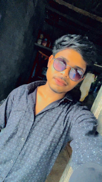 Raaj, 18, India