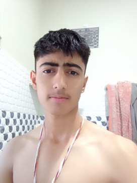 Akshay Thakur, 18, India