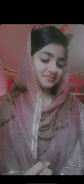 Malik Zehen, 21, India
