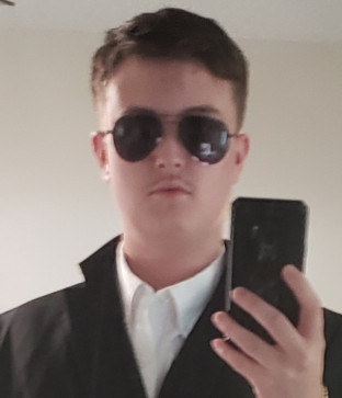 OWEN, 19, United States