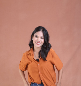 Eyah, 22, Philippines
