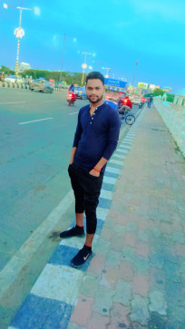 Rajesh, 25, India