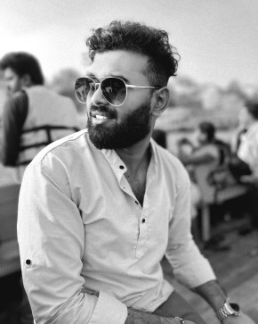 Tony, 30, India