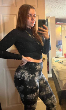 Ava Ana, 31, United States