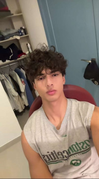 Andrews Alexis, 21, Tunisia
