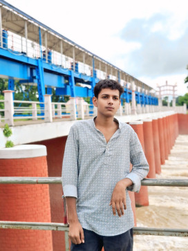Aadi Pandit, 18, India
