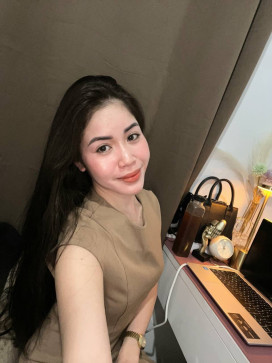 , 32, United States