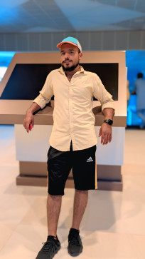 Usma Pali, 22, Bahrain