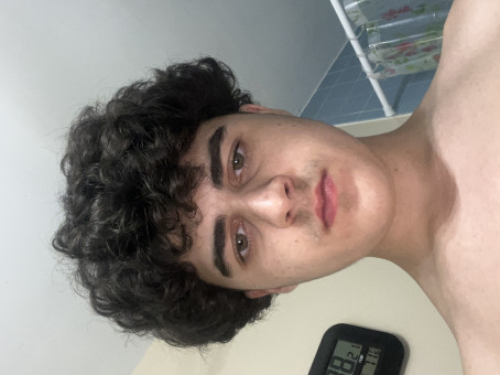 Josh, 21, United States