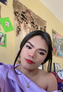 Lou, 28, Philippines