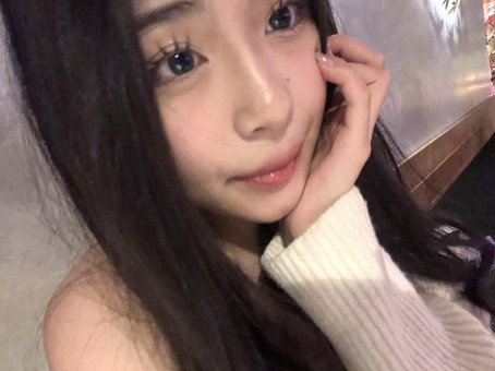 Cassie Tomson, 18, Philippines