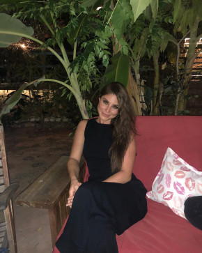 Olivia, 39, United States