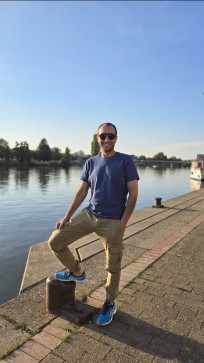 R, 29, Germany