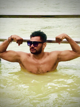 VISHU CHAUDHARY, 25, India