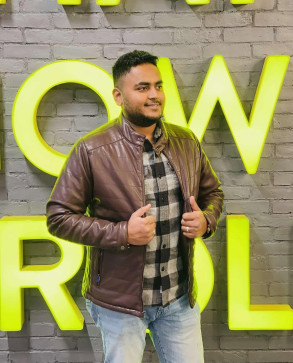 Preetmann, 25, Canada