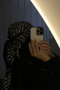 Lilo, 21, Saudi Arabia