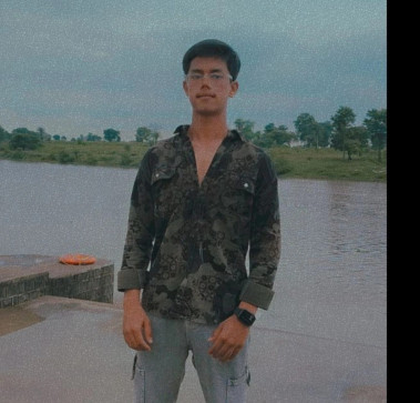 Shivcharan Ghilod, 18, India