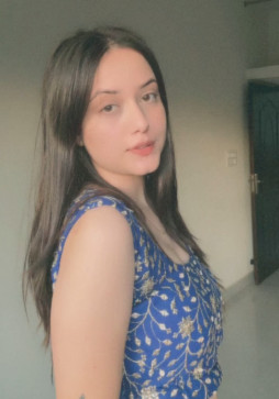 Divya, 24, India