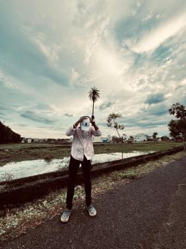 Xyz, 21, India