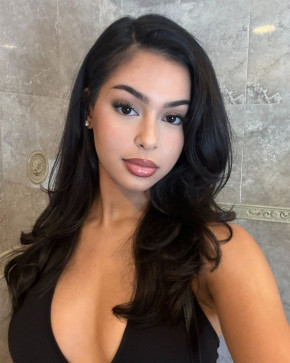 Angelina Brenda, 33, United States