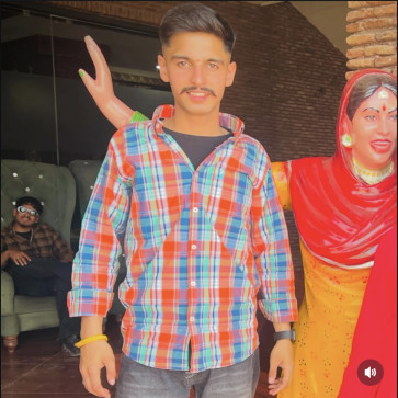 Shubu, 23, India