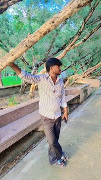 Abhi, 21, India