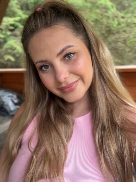 Antiniah, 35, United States
