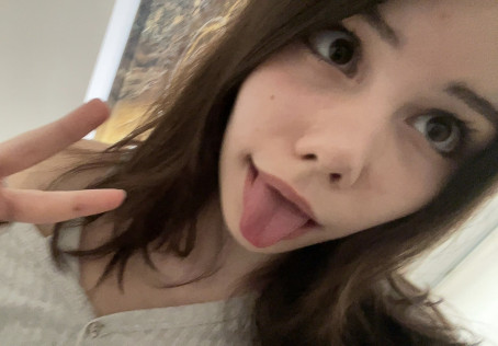 Ela, 18, Austria