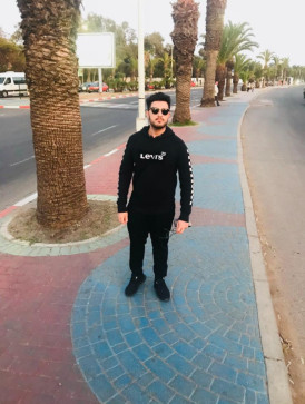 Tomy, 30, United Kingdom