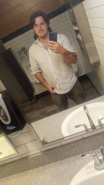 Christopher Davis, 21, United States