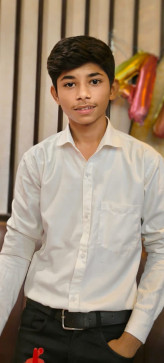 Abhay Saxena, 18, India