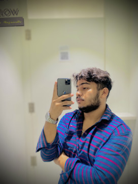 Abhi, 21, India