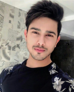 Harsh, 18, India