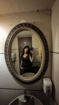 Shruti, 19, India