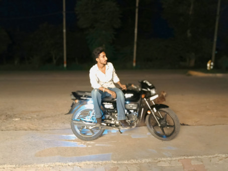 Karan, 19, India