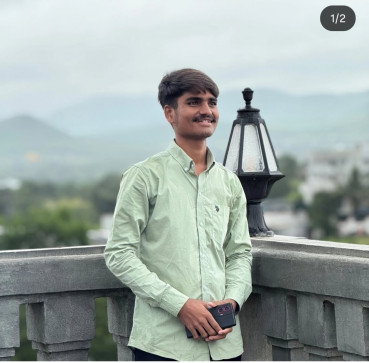 Vaibhav Raykar, 19, India