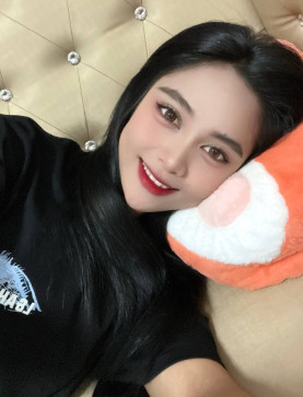 Ella Chen Single, 34, United States