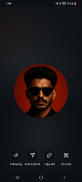 Kichuzz, 25, India