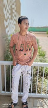 Rinku, 24, Saudi Arabia