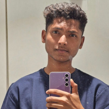 Ayush, 19, India
