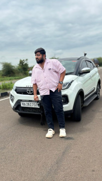 Abhishek, 19, India
