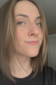 Azurie, 25, Slovakia