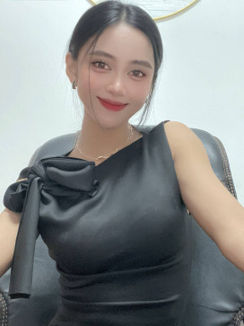 Ella Chen, 34, United States