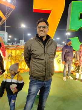 SMehra, 30, India