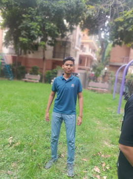 Maxwell, 20, India