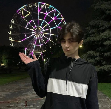 John Johnson, 18, Denmark