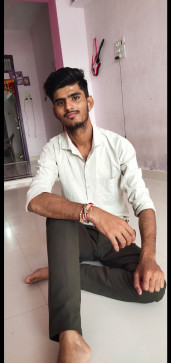 Mali, 25, India