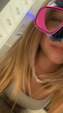 Hannah, 18, United States